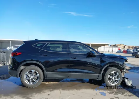 2023 Chevrolet Blazer Fwd 2Lt from USA, damaged, VIN 3GNKBCR46PS217699